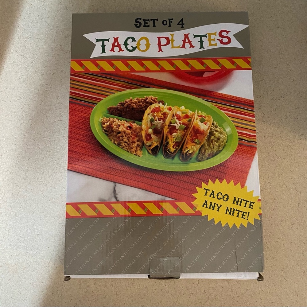Set Of 4 Taco Plates New Box Damage Fiesta Red Orange Green Yellow